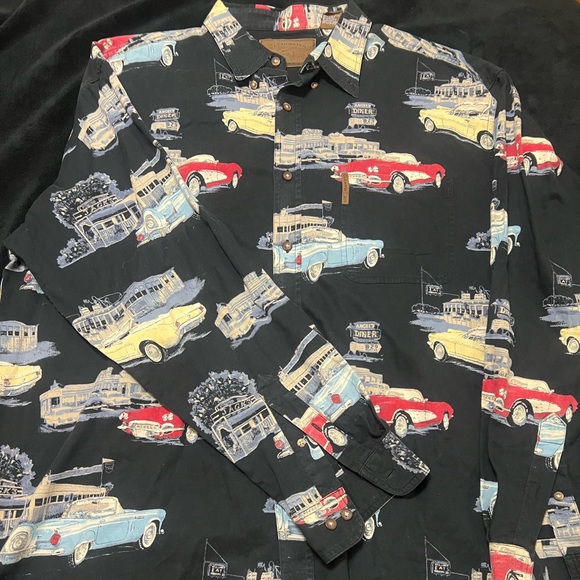 Clearwater Outfitters Vintage Car shirt - Picture 1 of 4